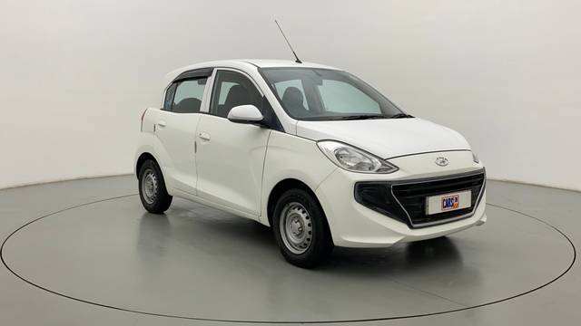 https://images10.gaadi.com/usedcar_image/3556696/original/65141882-a52d-478e-8b2c-2b8c3e26017f__42.jpg?imwidth=6400