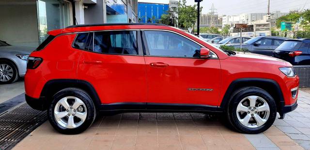https://images10.gaadi.com/usedcar_image/3556788/original/processed_used_car_2856885_1693313665.jpg?imwidth=6401