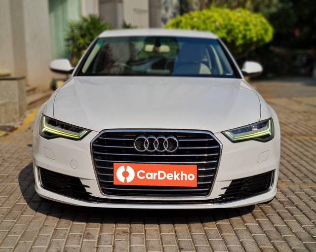 https://images10.gaadi.com/usedcar_image/3557391/original/processed_used_car_2857243_1693382914.jpg?imwidth=6400