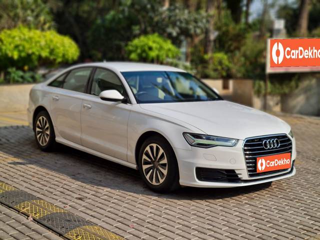 https://images10.gaadi.com/usedcar_image/3557391/original/processed_used_car_2857243_1693382917.jpg?imwidth=6402