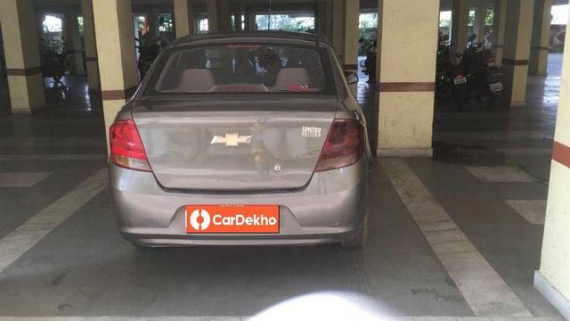 https://images10.gaadi.com/usedcar_image/3558761/original/processed_6023068c-a1eb-4d7d-9166-34d6bca1c142.jpeg?imwidth=6401