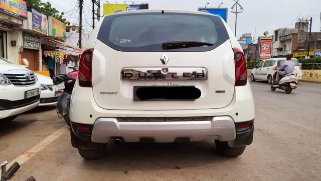 https://images10.gaadi.com/usedcar_image/3558916/original/processed_b141e704-323b-4216-9e0a-a52be15ac807.jpg?imwidth=6402