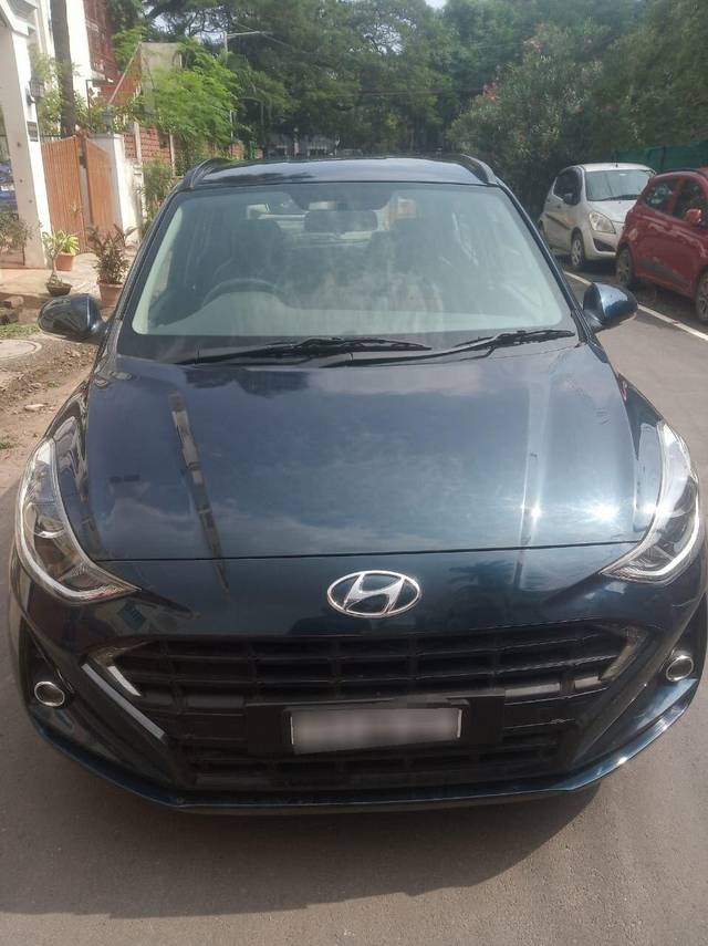 https://images10.gaadi.com/usedcar_image/3559105/original/processed_img2858348__used_car_2858348_1704440500.jpg?imwidth=6400