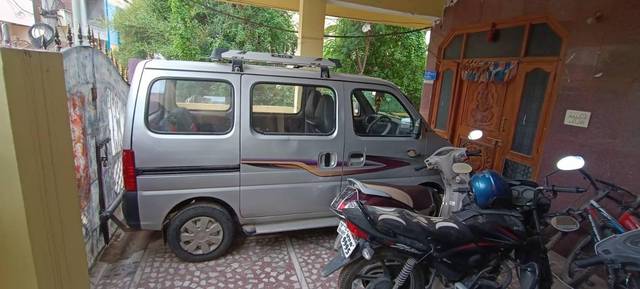 https://images10.gaadi.com/usedcar_image/3560476/original/processed_11b501b7-49bb-4546-87f3-c54fbc94d00e.jpg?imwidth=6401