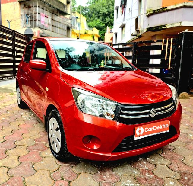https://images10.gaadi.com/usedcar_image/3560500/original/processed_used_car_2859462_1693585417.jpg?imwidth=6400
