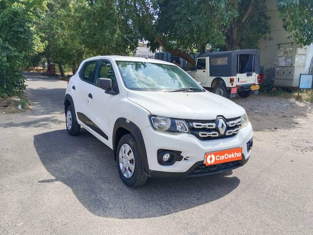 https://images10.gaadi.com/usedcar_image/3560861/original/processed_used_car_2859629_1693635430.jpg?imwidth=6400