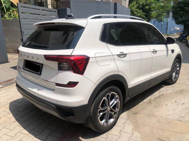 https://images10.gaadi.com/usedcar_image/3560913/original/processed_used_car_2859672_1693636567.jpg?imwidth=6401