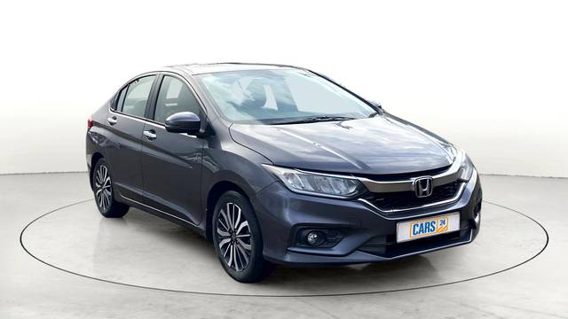 https://images10.gaadi.com/usedcar_image/3561198/original/usedcar_25771411704_539dfdad7bae4d338c2edd24a35d2246_exterior_7_730121693642794_1693642812.jpg?imwidth=6400