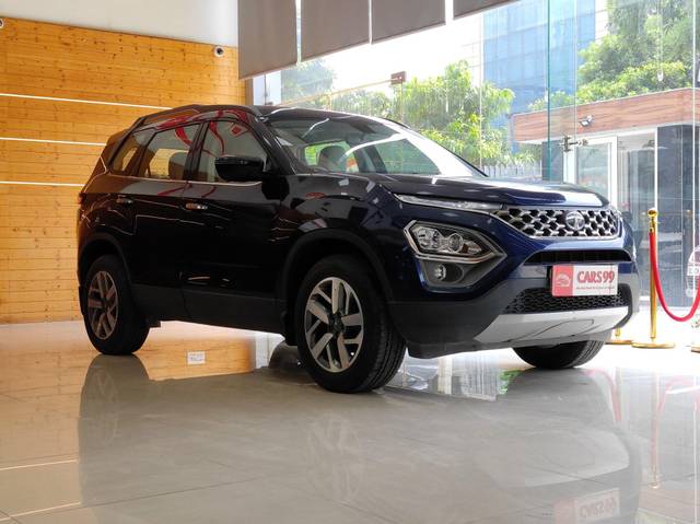 https://images10.gaadi.com/usedcar_image/3562290/original/processed_used_car_2860714_1693714539.jpg?imwidth=6400