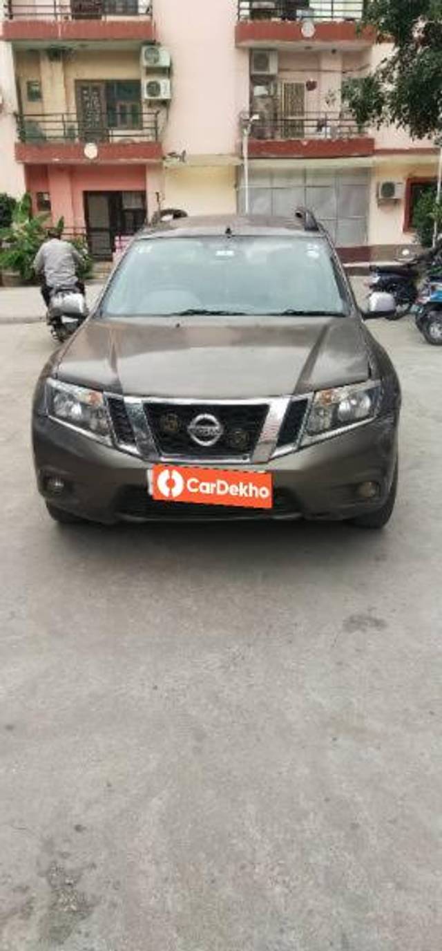 https://images10.gaadi.com/usedcar_image/3562405/original/processed_230882b8-2d16-4fe5-879b-78a8817f5875.jpg?imwidth=6400
