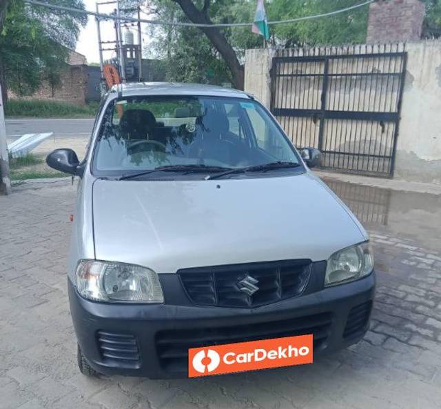 https://images10.gaadi.com/usedcar_image/3562425/original/processed_56246ee7-3adc-4e7c-ae3a-4c4e42095cc1.jpg?imwidth=6400