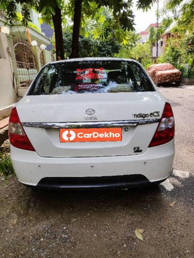 https://images10.gaadi.com/usedcar_image/3562500/original/processed_7d3c669a-bfa7-4223-95b4-0f08f8f17d58.jpg?imwidth=6402