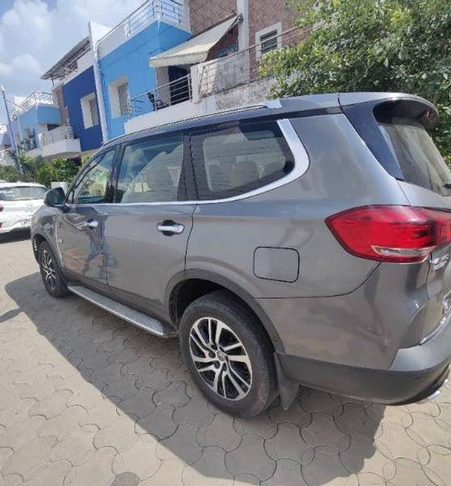https://images10.gaadi.com/usedcar_image/3562686/original/processed_1c372ec9-8eaf-46a0-a4cf-51f0ea60a778.jpg?imwidth=6401