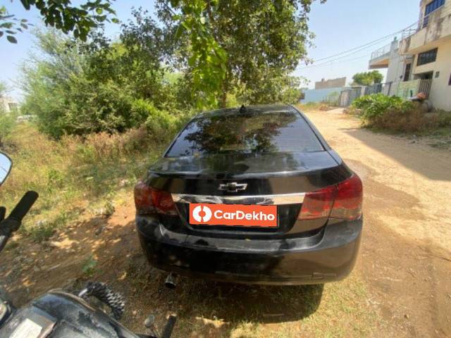 https://images10.gaadi.com/usedcar_image/3562750/original/processed_a72f5a64-6e74-42b6-abb9-d25de015d554.jpeg?imwidth=6402