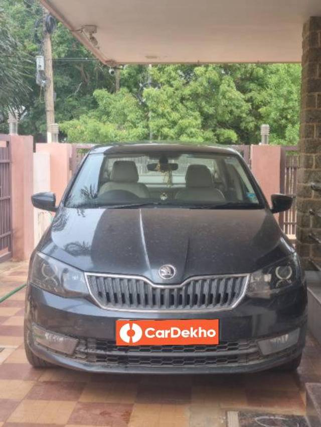 https://images10.gaadi.com/usedcar_image/3562761/original/processed_d310c7c1-a262-4000-aa37-53e9ab7c824e.jpg?imwidth=6400