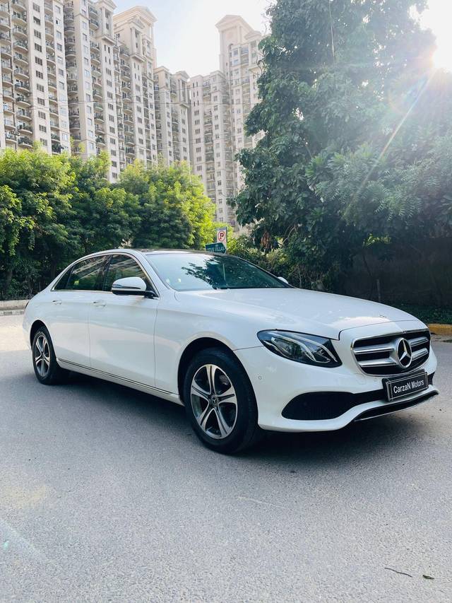 https://images10.gaadi.com/usedcar_image/3562915/original/processed_used_car_2861133_1693744218.jpg?imwidth=6400