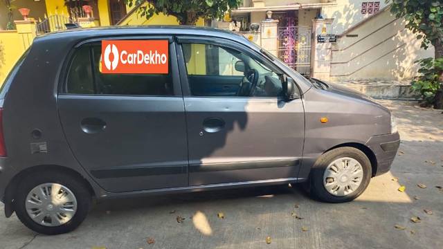 https://images10.gaadi.com/usedcar_image/3563141/original/processed_ce0e1756-7c56-4ae1-9aaf-ce1bb2f57473.jpg?imwidth=6401