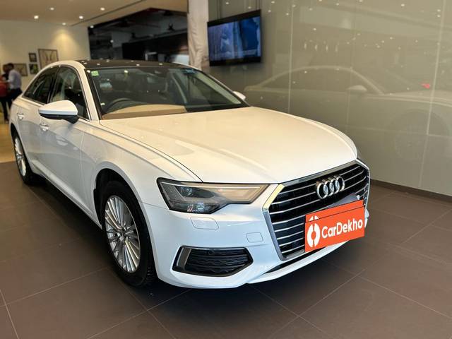 https://images10.gaadi.com/usedcar_image/3563396/original/processed_usedcar_whatsappimage2023_09_04at114923_5__140381693812222_1693812373.jpeg?imwidth=6400