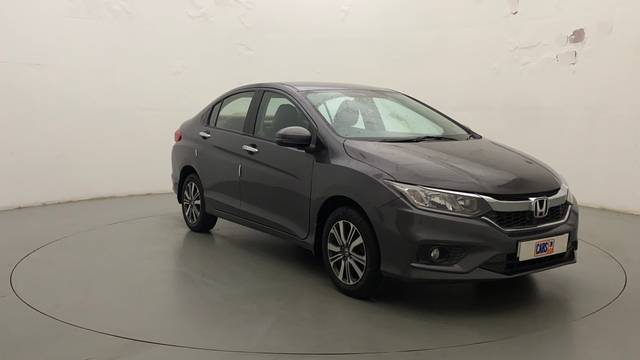https://images10.gaadi.com/usedcar_image/3563556/original/f312c9c20ed72d2ab91bc4e4bee7ee4e.jpg?imwidth=6400
