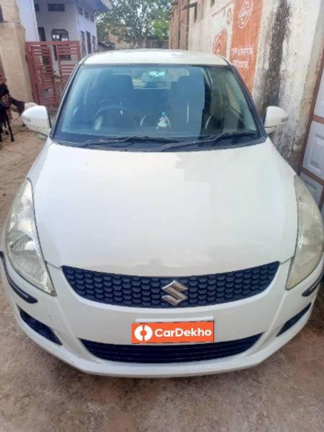 https://images10.gaadi.com/usedcar_image/3563823/original/processed_1daee87a-a01e-439c-ac97-0984d9f6ba13.jpg?imwidth=6400