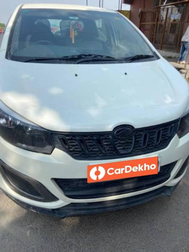 https://images10.gaadi.com/usedcar_image/3564006/original/processed_5f24055b-b24e-45e1-bf3b-8f1722db9841.jpg?imwidth=6400