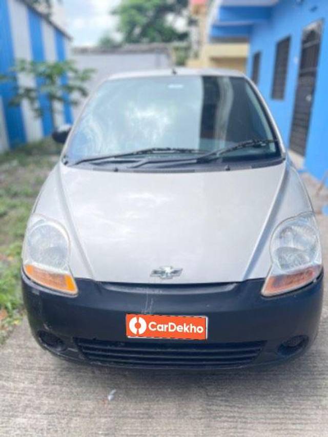https://images10.gaadi.com/usedcar_image/3564137/original/processed_ab5a239c-5f48-4363-840e-a2ff59162233.jpeg?imwidth=6400
