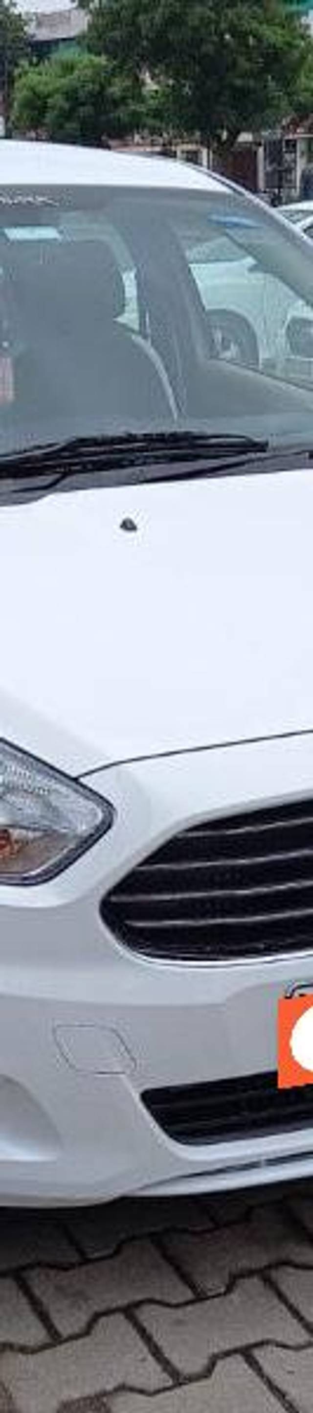 https://images10.gaadi.com/usedcar_image/3564291/original/processed_0bc8645a-74ba-4ebd-857e-0c07e213b81c.jpeg?imwidth=6402