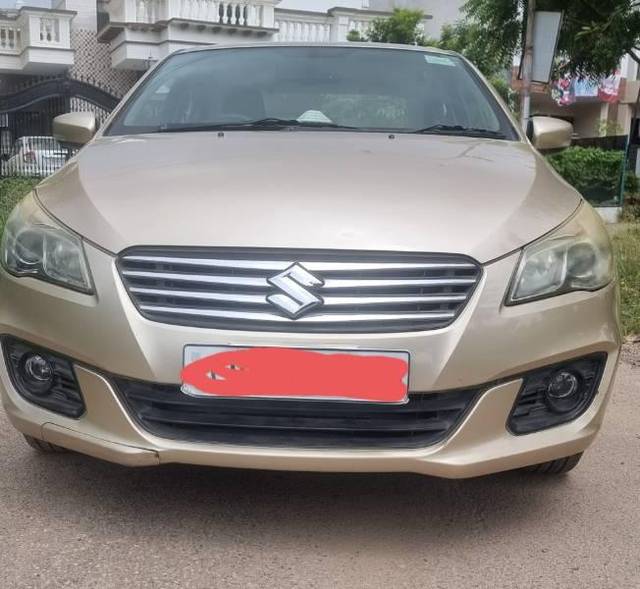 https://images10.gaadi.com/usedcar_image/3564425/original/processed_a76ab514-569b-4815-a13d-b2a86a8b033a.jpg?imwidth=6400