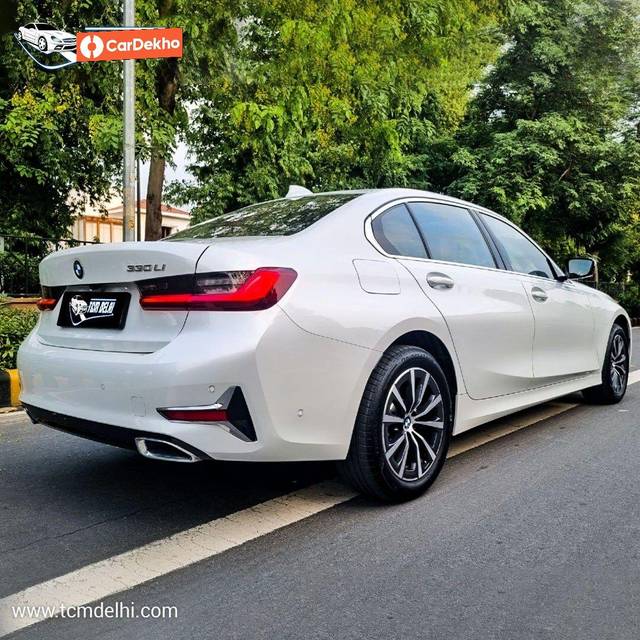 https://images10.gaadi.com/usedcar_image/3564532/original/processed_used_car_2862036_1693899682.jpg?imwidth=6402