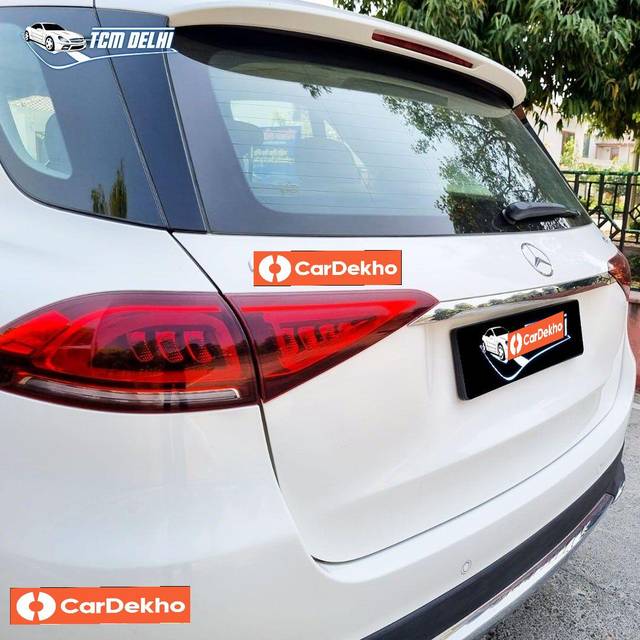 https://images10.gaadi.com/usedcar_image/3564610/original/processed_used_car_2862101_1693901219.jpg?imwidth=6402