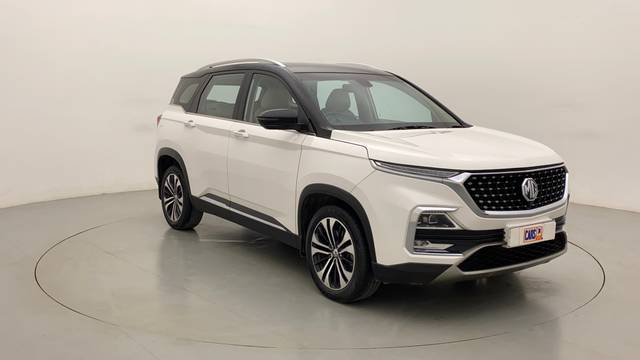 https://images10.gaadi.com/usedcar_image/3564638/original/287a8a51117d3f466e62c53908405a12.jpg?imwidth=6400