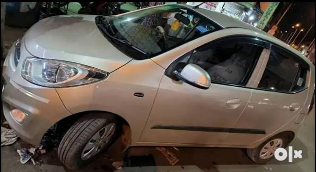 https://images10.gaadi.com/usedcar_image/3564708/original/processed_2366c5d3-12d9-4052-85a9-c4d4a6597330.jpg?imwidth=6400