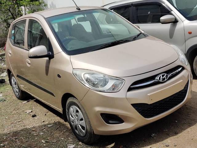 https://images10.gaadi.com/usedcar_image/3564708/original/processed_2cfead8c-77d4-4d74-bb05-a293b78e14f2.jpg?imwidth=6401