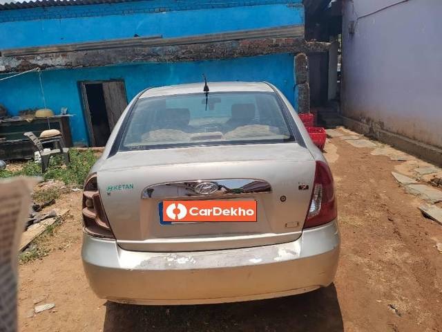 https://images10.gaadi.com/usedcar_image/3564828/original/processed_bc738adc-08cb-4cc7-b911-9a4a2c10dd68.jpg?imwidth=6401