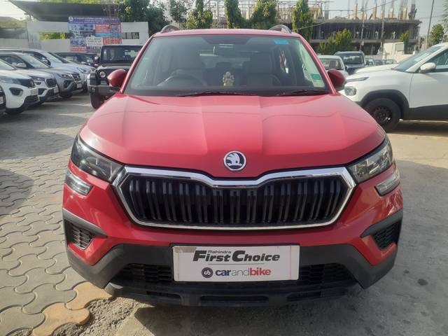 https://images10.gaadi.com/usedcar_image/3564942/original/cover_image-20230606121347.jpg?imwidth=6400