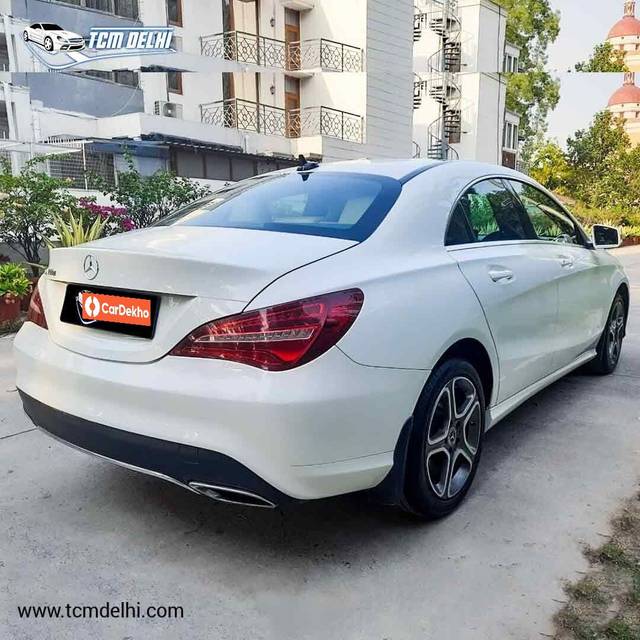 https://images10.gaadi.com/usedcar_image/3565319/original/processed_used_car_2862728_1693912246.jpg?imwidth=6401