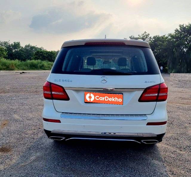 https://images10.gaadi.com/usedcar_image/3565330/original/processed_used_car_2862738_1693912421.jpg?imwidth=6402