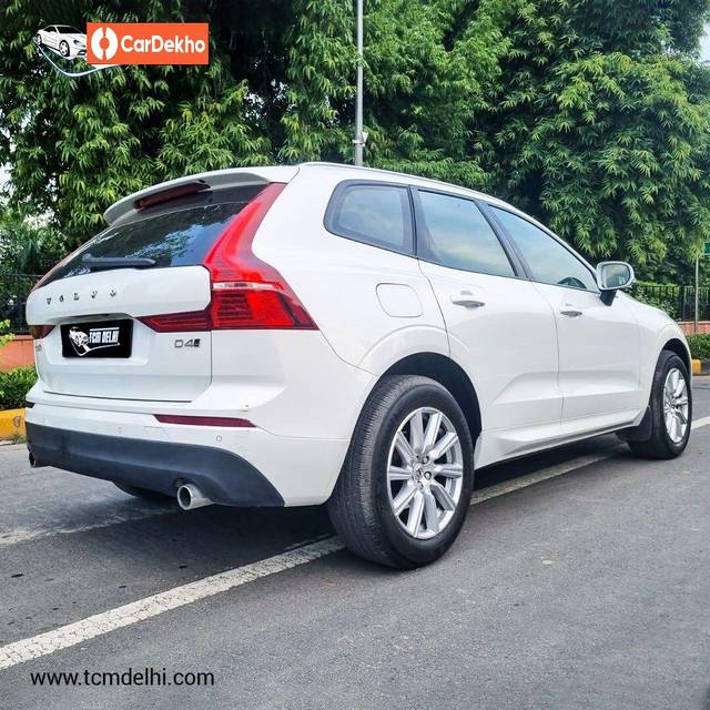 https://images10.gaadi.com/usedcar_image/3565348/original/processed_used_car_2862754_1693912786.jpg?imwidth=6402