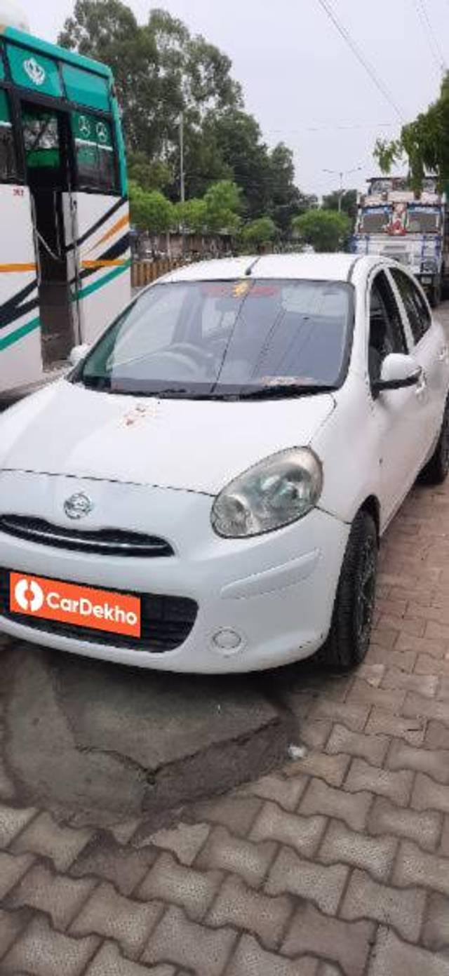 https://images10.gaadi.com/usedcar_image/3565562/original/processed_9bbe32c4-4d82-47b0-b10b-eb482e66b934.jpg?imwidth=6400