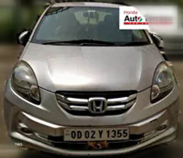 https://images10.gaadi.com/usedcar_image/3565591/original/replace_img_64f8013c036ba_1693974844.png?imwidth=6400