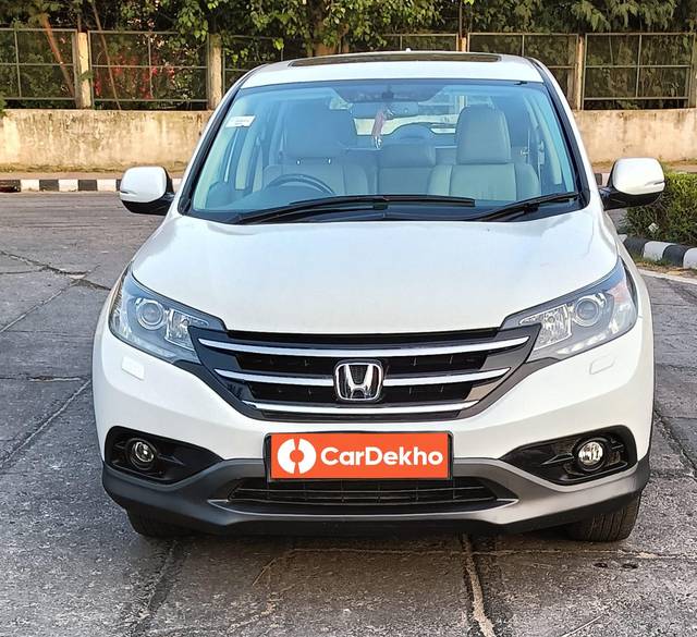 https://images10.gaadi.com/usedcar_image/3565604/original/processed_used_car_2862953_1693921781.jpg?imwidth=6400
