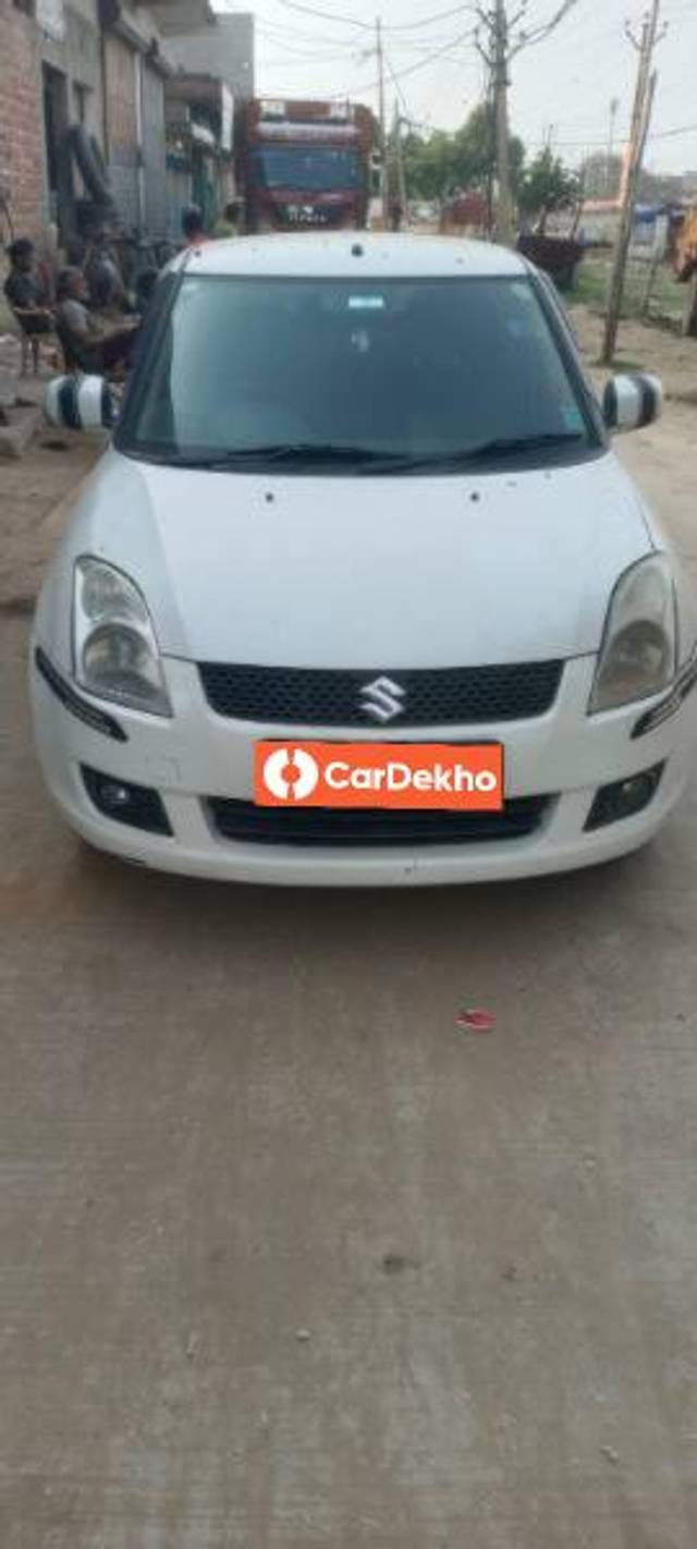 https://images10.gaadi.com/usedcar_image/3565707/original/processed_f71c03c8-8261-4d1c-b477-5425e1d04fcb.jpg?imwidth=6400