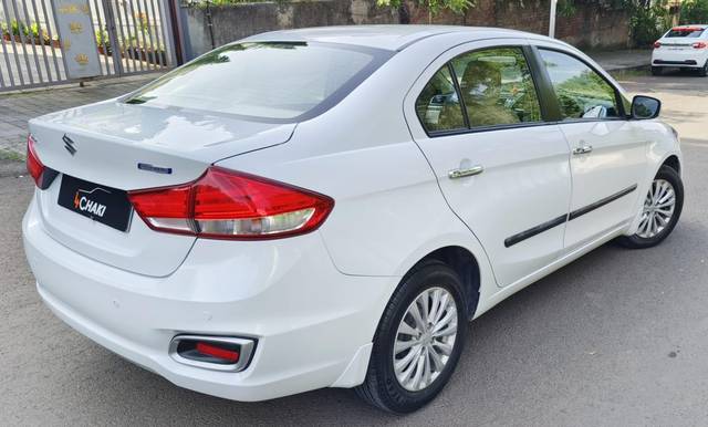 https://images10.gaadi.com/usedcar_image/3565989/original/processed_usedcar_whatsappimage2023_09_04at170804_1__116381693978817_1693978850.jpeg?imwidth=6402