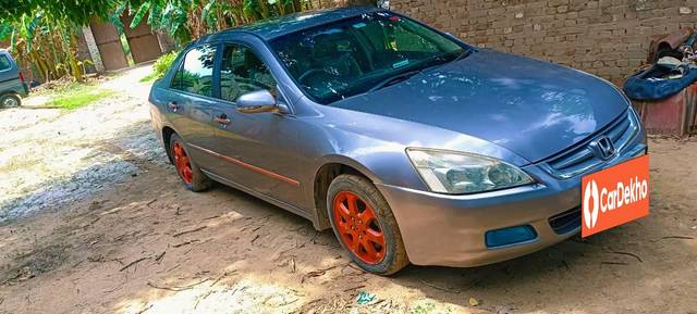 https://images10.gaadi.com/usedcar_image/3566084/original/processed_bcaedb56-b540-4b17-beb9-02b31240054f.jpg?imwidth=6400