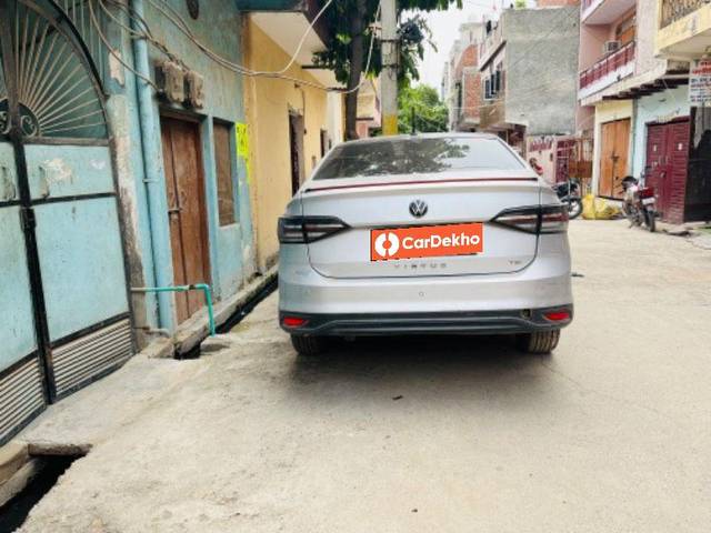 https://images10.gaadi.com/usedcar_image/3566208/original/processed_10b2e38b-67f7-4634-9d42-44186f005f98.jpeg?imwidth=6402