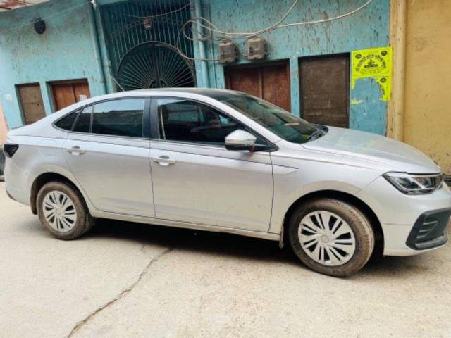 https://images10.gaadi.com/usedcar_image/3566208/original/processed_9547219a-b681-48e3-a108-1053ea061d82.jpeg?imwidth=6401