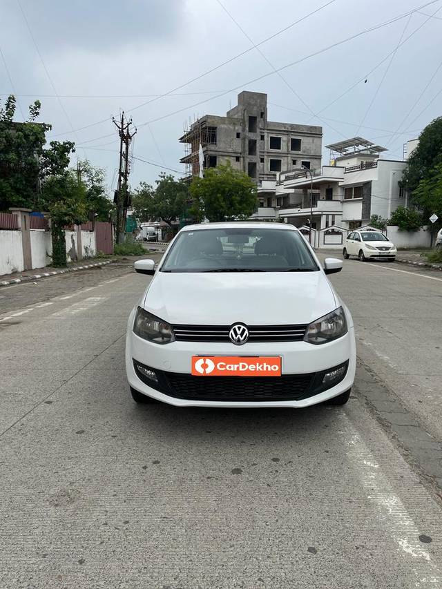 https://images10.gaadi.com/usedcar_image/3566280/original/processed_used_car_2863318_1693990499.jpg?imwidth=6400