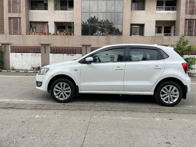 https://images10.gaadi.com/usedcar_image/3566280/original/used_car_2863318_1693990505.jpg?imwidth=6402