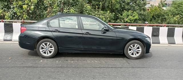 https://images10.gaadi.com/usedcar_image/3566386/original/img2863398~used_car_2863398_1693999110.jpg?imwidth=6401