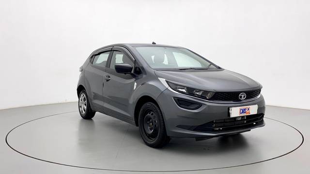 https://images10.gaadi.com/usedcar_image/3566485/original/usedcar_43_729921693996329_1693996357.jpg?imwidth=6400
